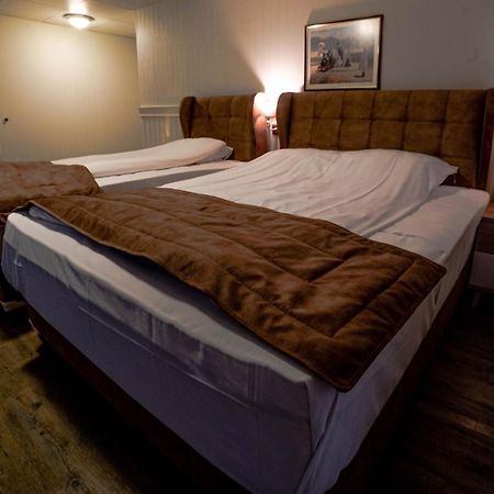 Hotellmilano As 모조엔 외부 사진