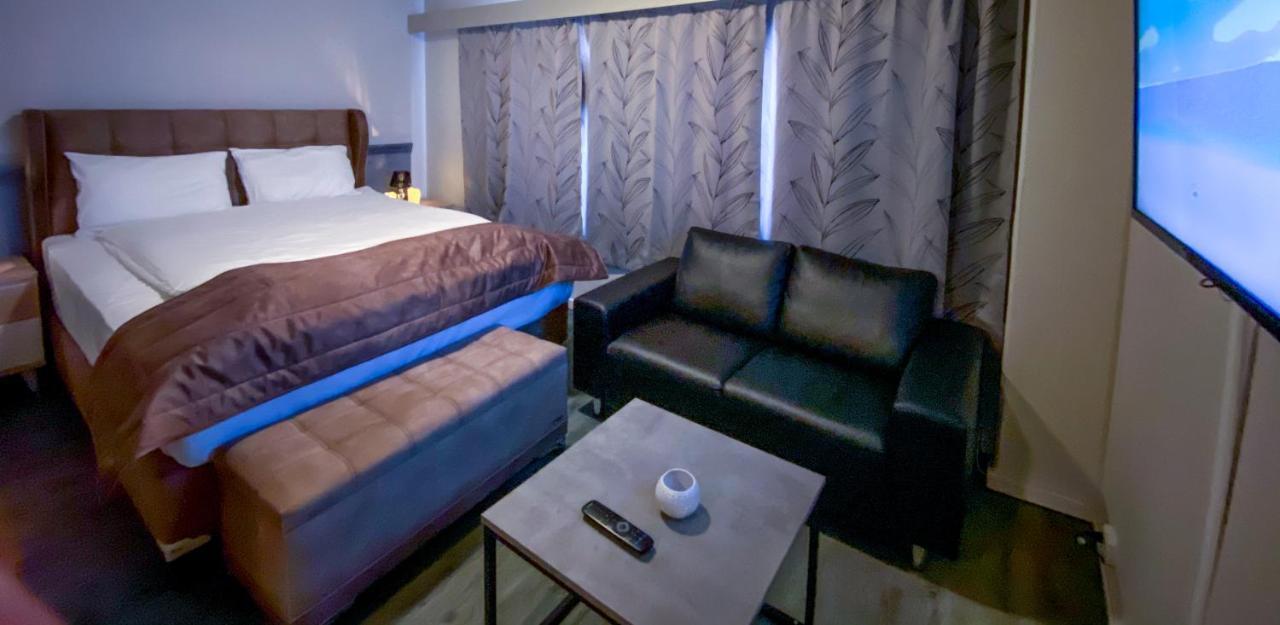 Hotellmilano As 모조엔 외부 사진